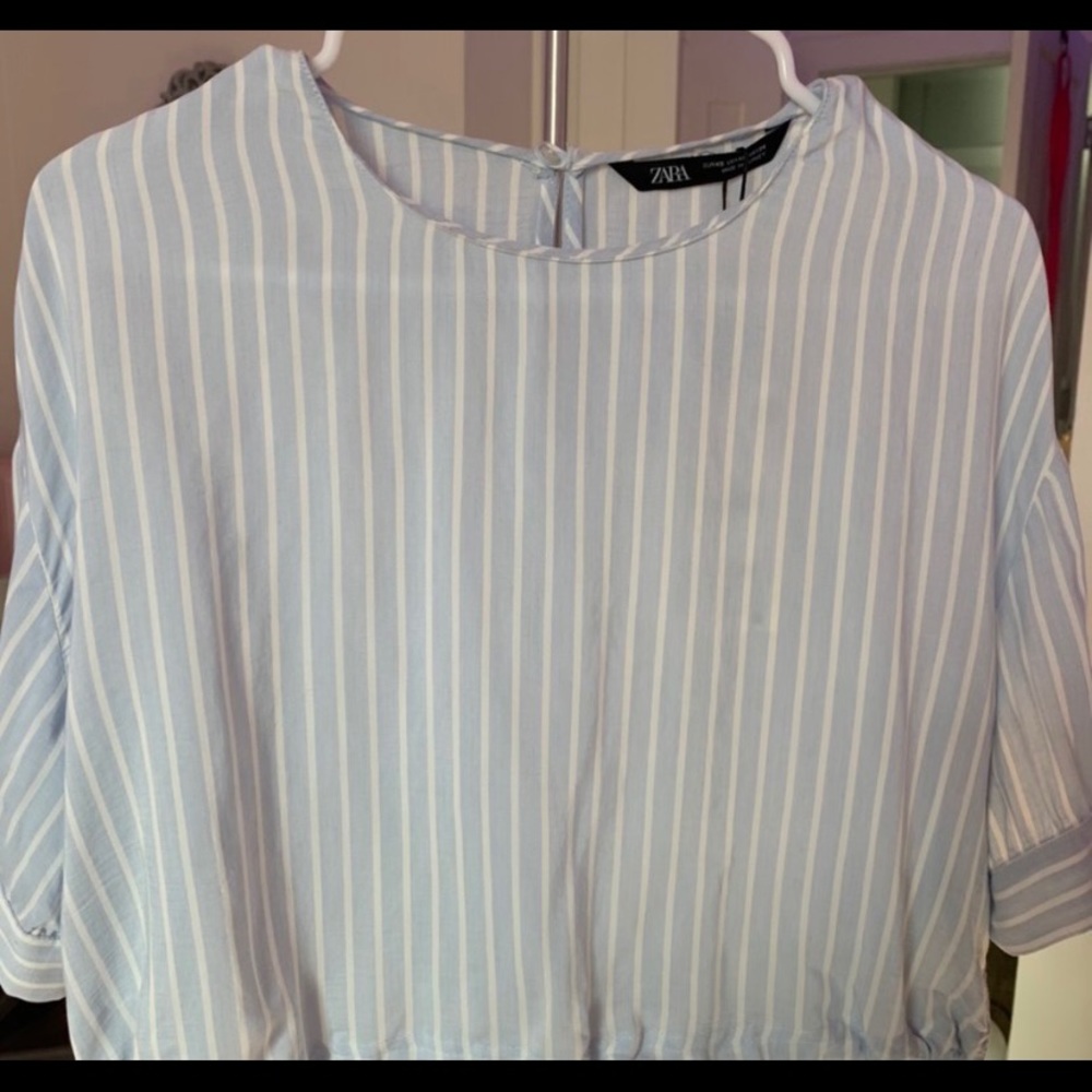 women’s zara top!